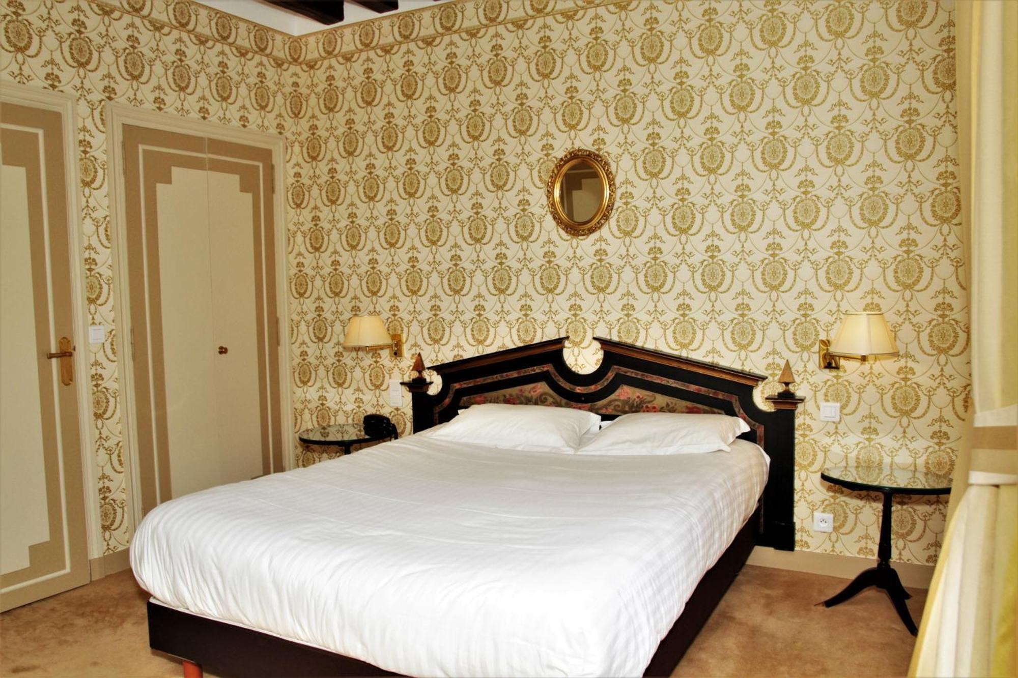 Hotel Le Regent วิลแลร์-โคทเตเรต์ ภายนอก รูปภาพ
