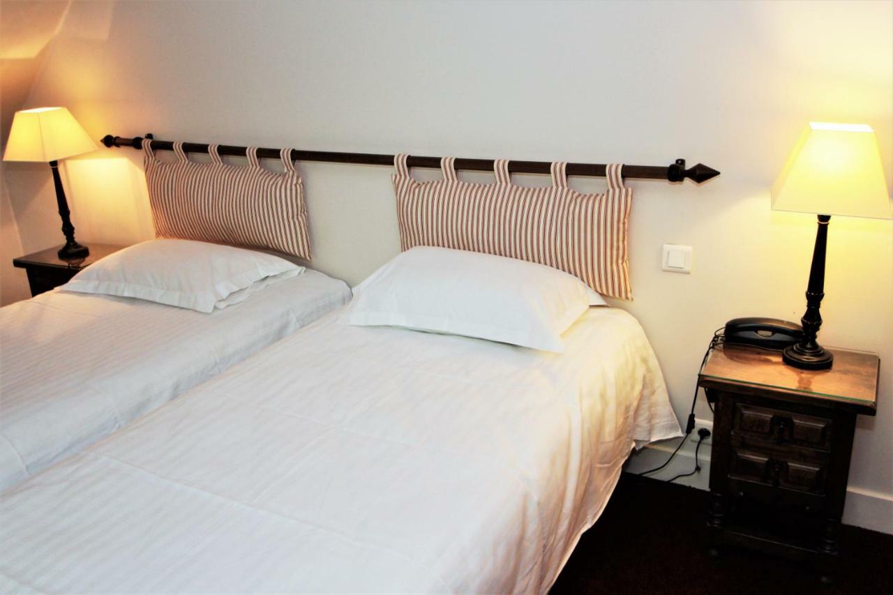 Hotel Le Regent วิลแลร์-โคทเตเรต์ ภายนอก รูปภาพ